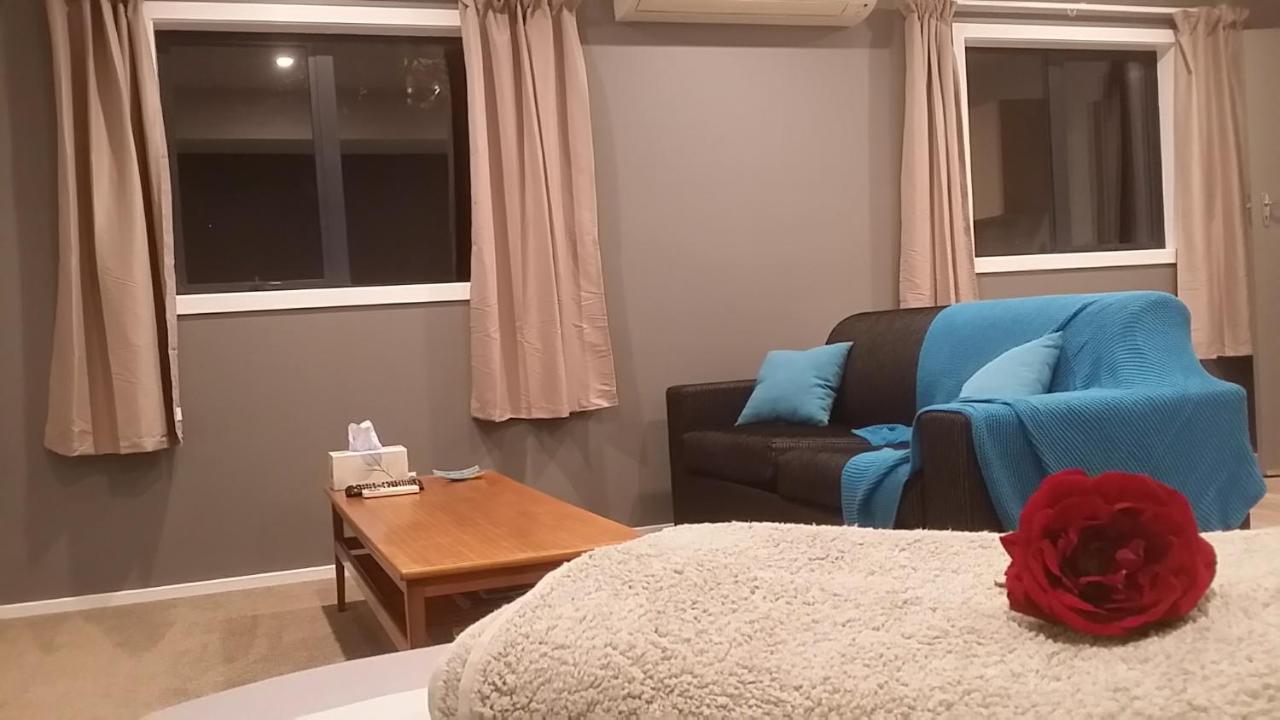 Modern Private Apartment Wanaka Buitenkant foto